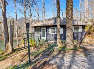 253 Pinnacle Lake Rd, Marietta, SC 29661