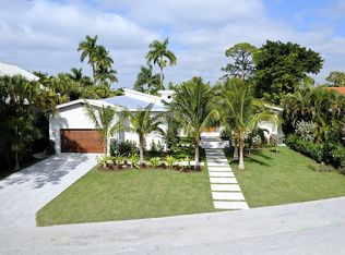 185 N Lake Dr, Naples, FL 34102