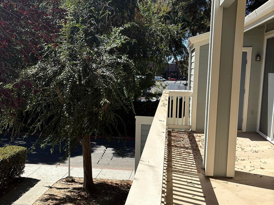 1st image of 3663 Oakwood Ter APT 211