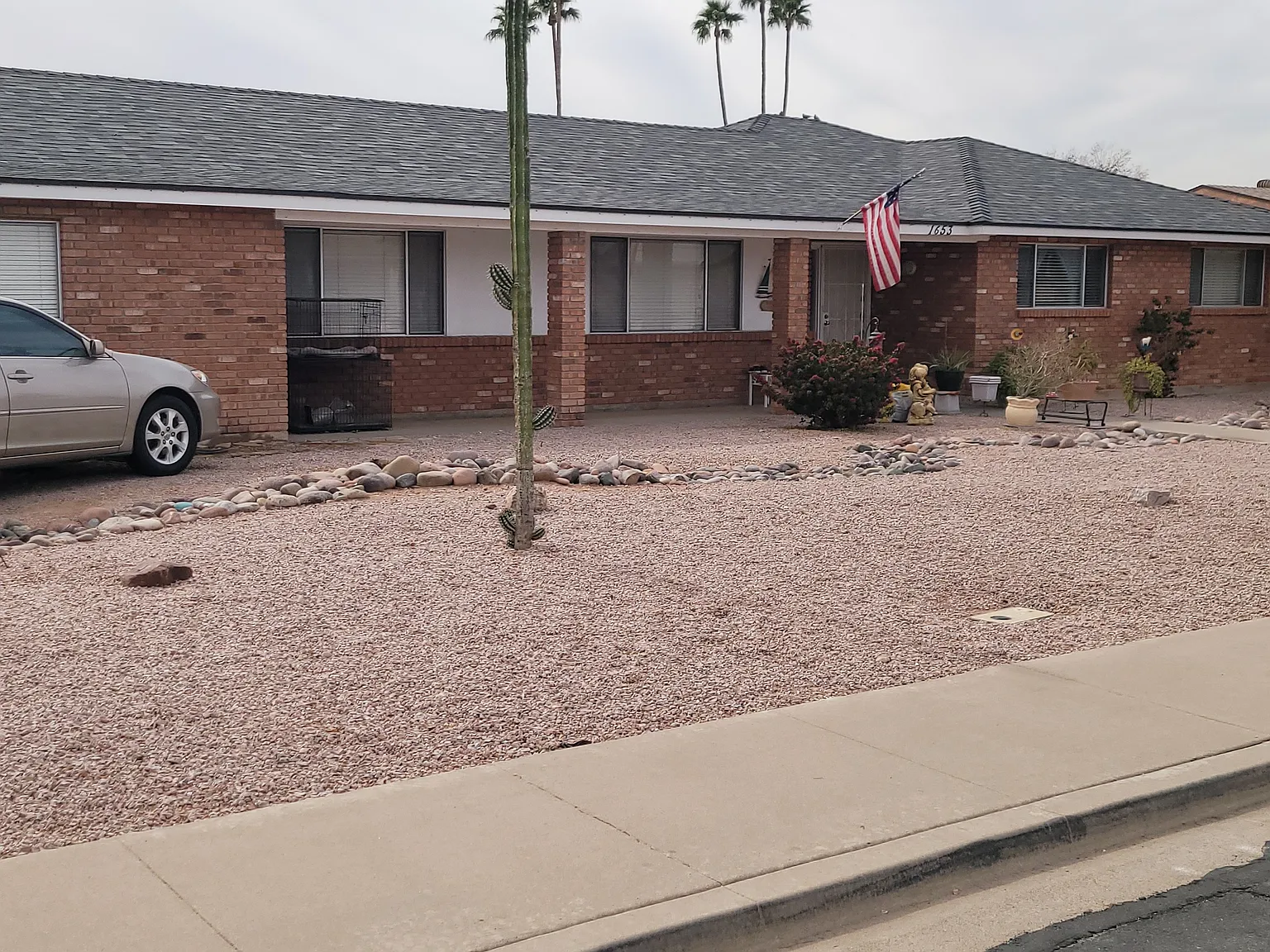 1653 E Gary St — Photo 3