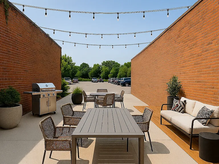 Overton Lofts — Photo 38