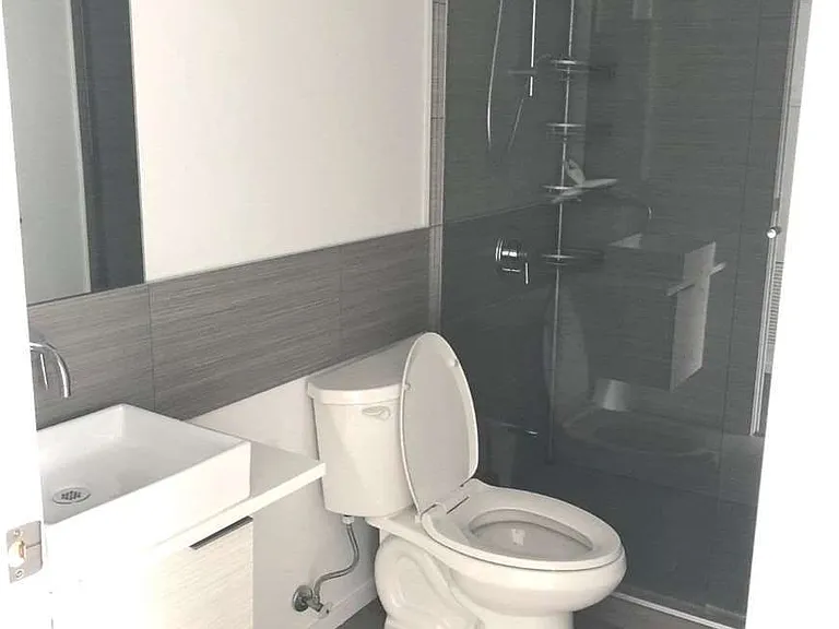 8 Charlotte St #2507 — Photo 17