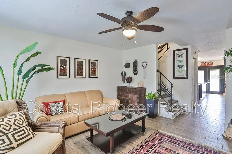 2 bed, 2.5 bath, 1170 sqft, $2,395 — Photo 3