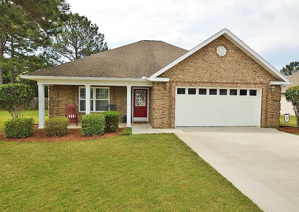 1st image of 117 Armadale Dr