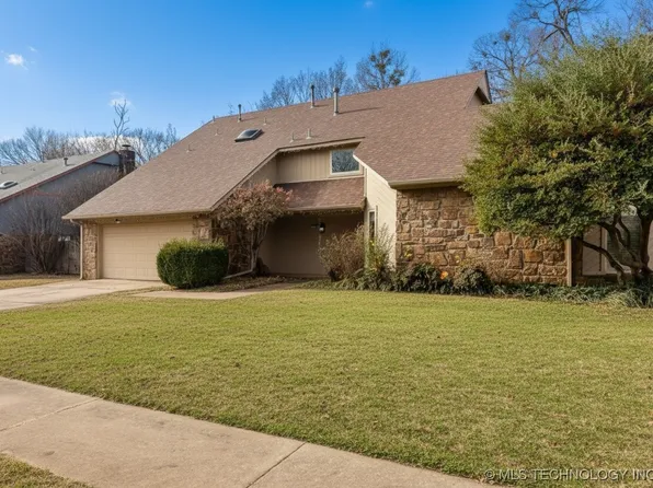 7004 S Peach Ave, Broken Arrow, OK 74011