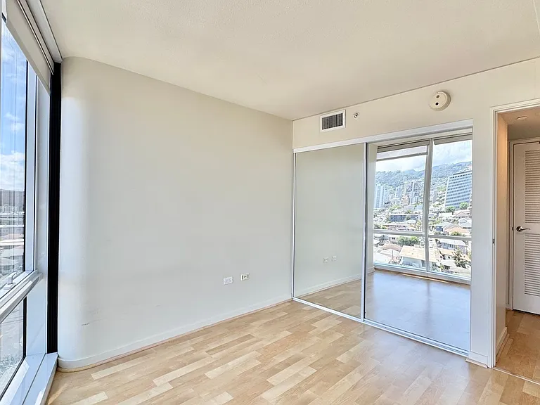 1296 Kapiolani Blvd #1002 — Photo 23