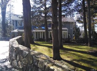 36 W Redding Rd, Danbury, CT 06810