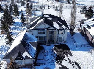 3 W Lynx Meadows Dr NW, Calgary, AB T3L 2M1