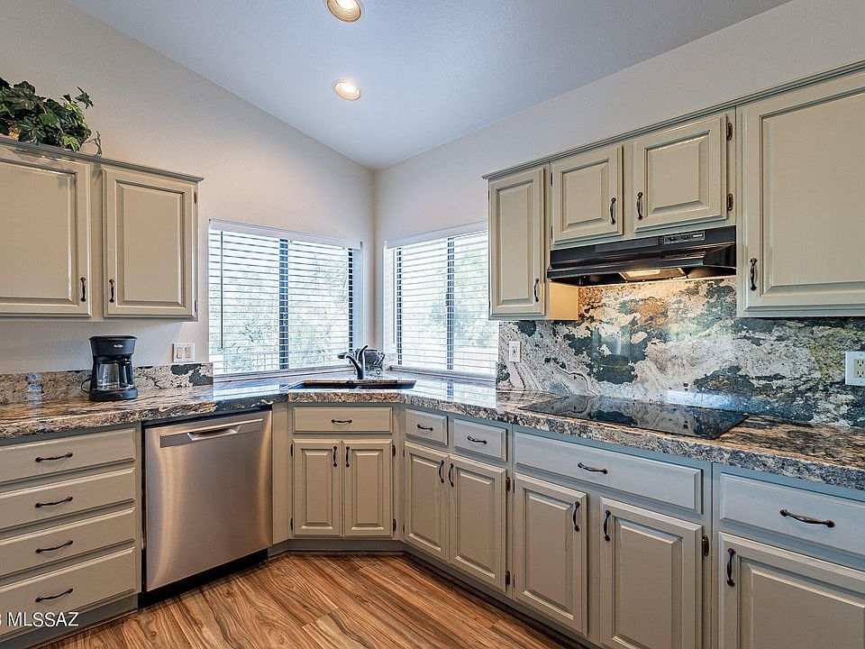 1st image of 64418 E Sugar Ln