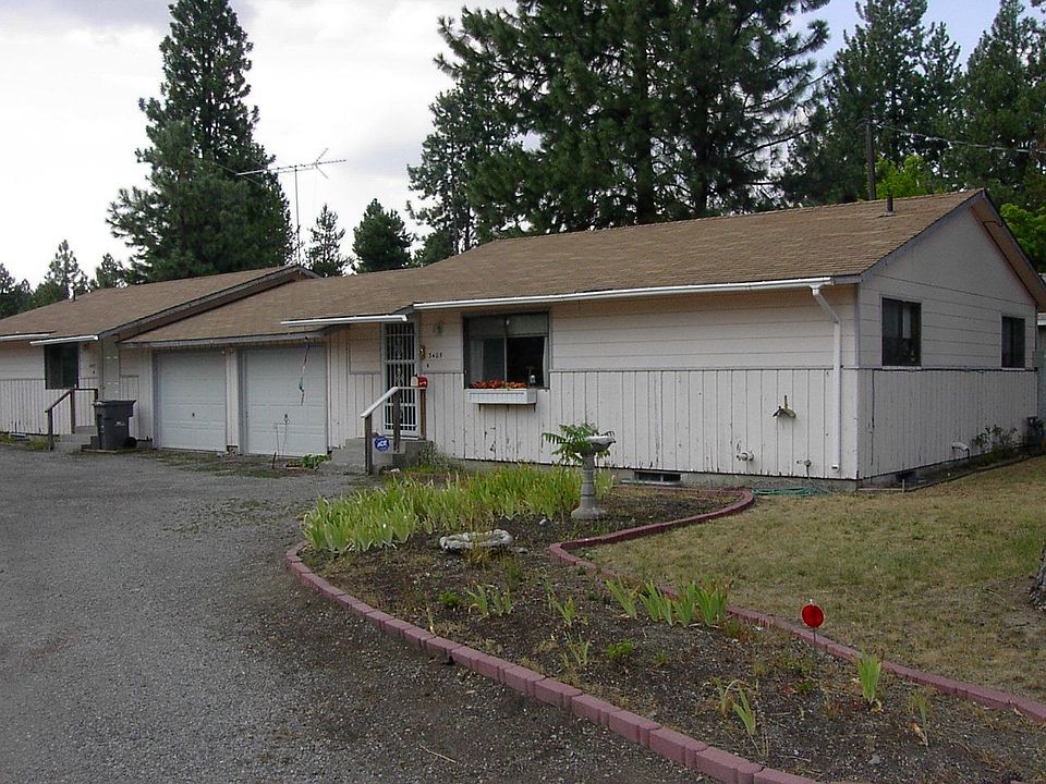 4th Street Duplex for Sale!