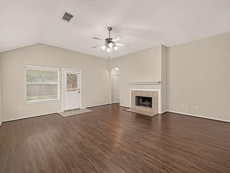 5006 Juniper Walk Ln — Photo 11