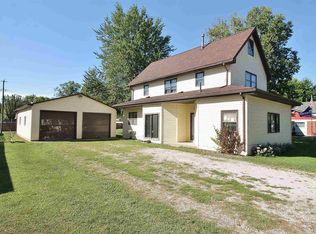 605 W 11th St, Jonesboro, IN
