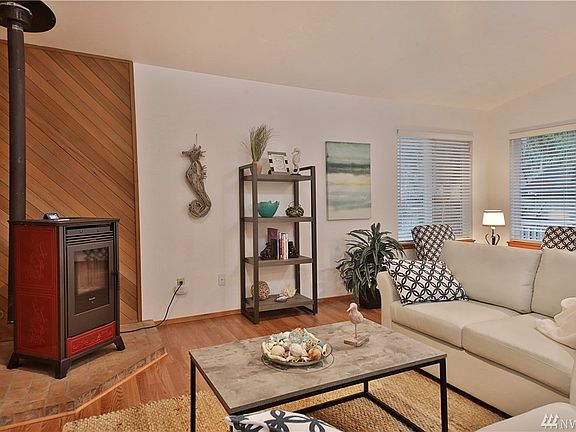 There is a new free-standing pellet stove in the living room.