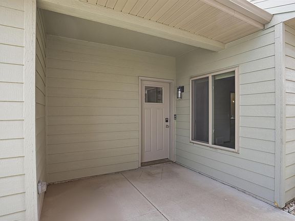 3rd image of 9427 W Dolores Dr