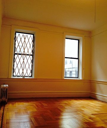 5th image of 446 Kingston Ave APT B30