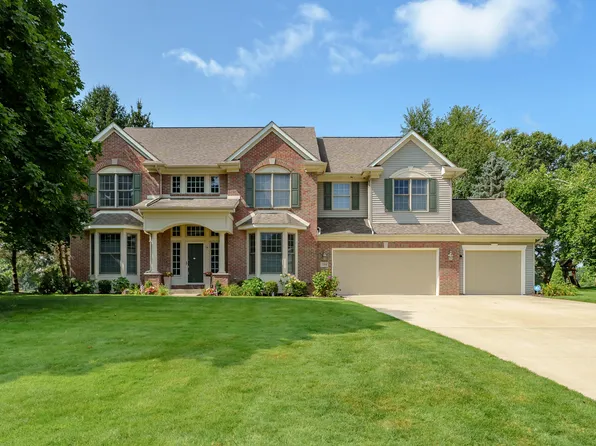 7294 Mackenzie Ln, Portage, MI 49024