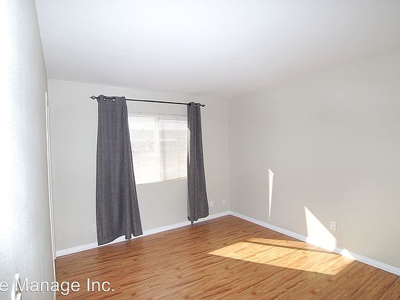5th image of 453 Almond Ave APT 5