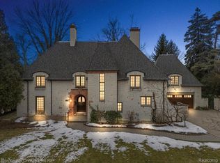 79 Kenwood Rd, Grosse Pointe Farms, MI 48236