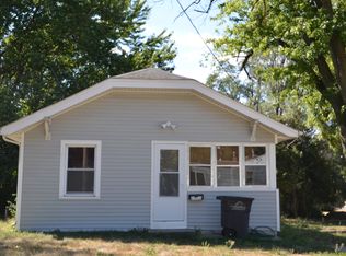 2905 Cleveland Ave, Des Moines, IA 50317