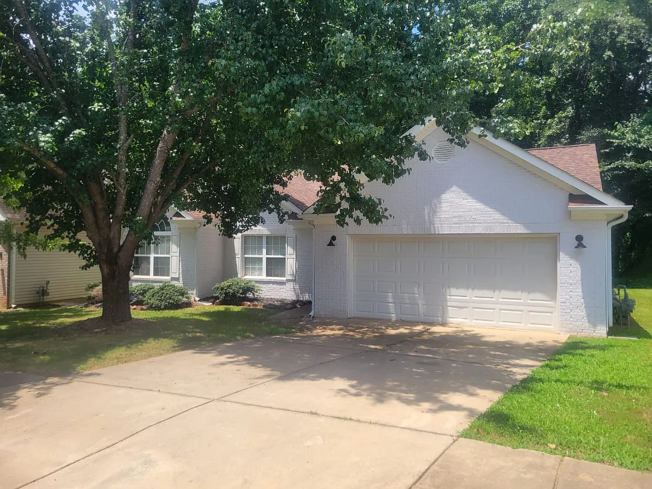 Queen Elizabeth Dr, Locust Grove — Photo 1
