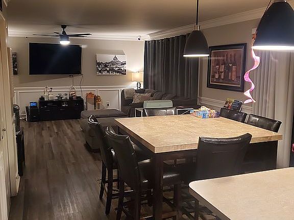 4th image of 17920 Country Club Dr