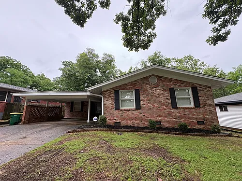 13 Gregory Ln Photo 1