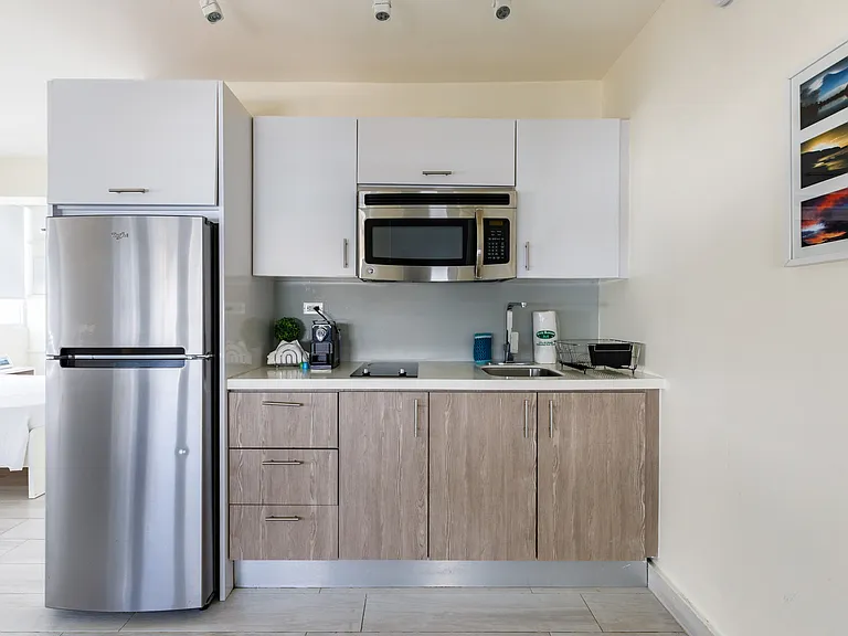 1408 Calle Aldea #3A — Photo 13