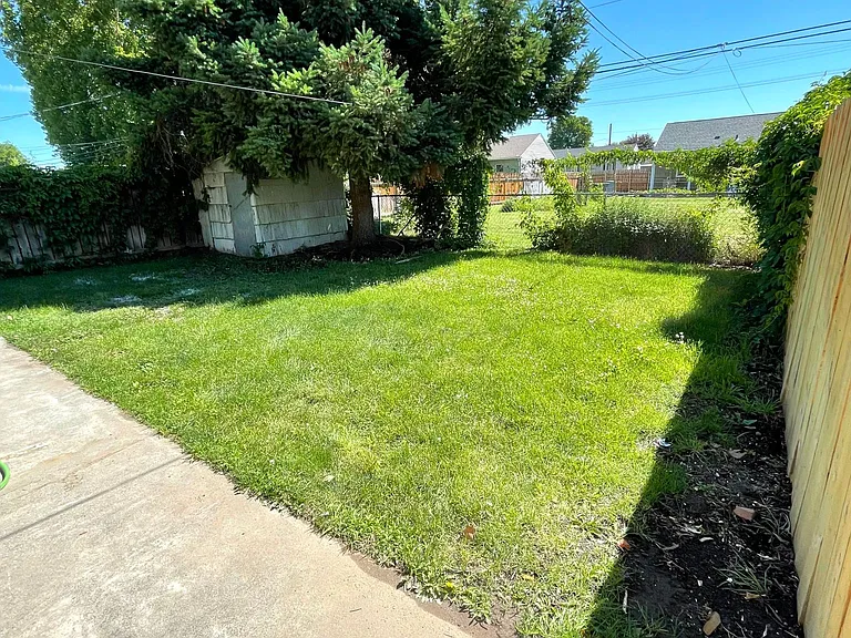 1312 Mahan Ave — Photo 22