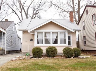 407 E Melbourne Ave, Peoria, IL