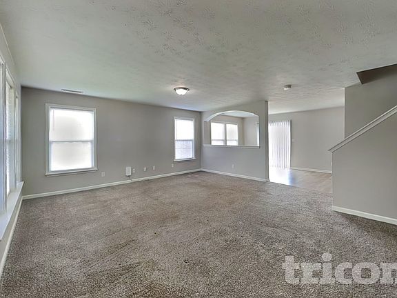 3rd image of 3338 Deerbrook Dr