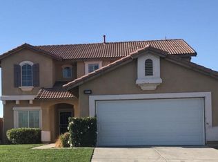 12400 Honeybear Ln, Victorville, CA 92392