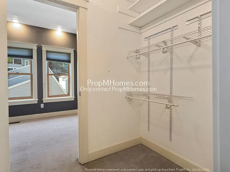1822 SW 18th Ave #5 — Photo 18