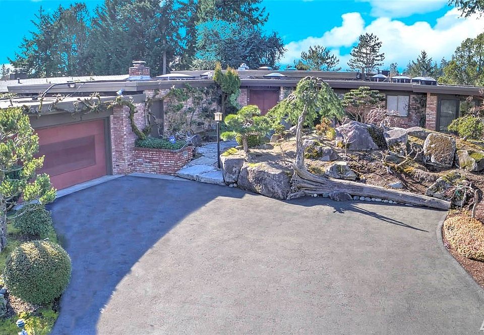 1st image of 3735 81st Ave SE