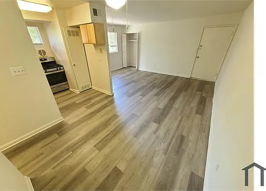 6120 Fairdel Ave #2E — Photo 14