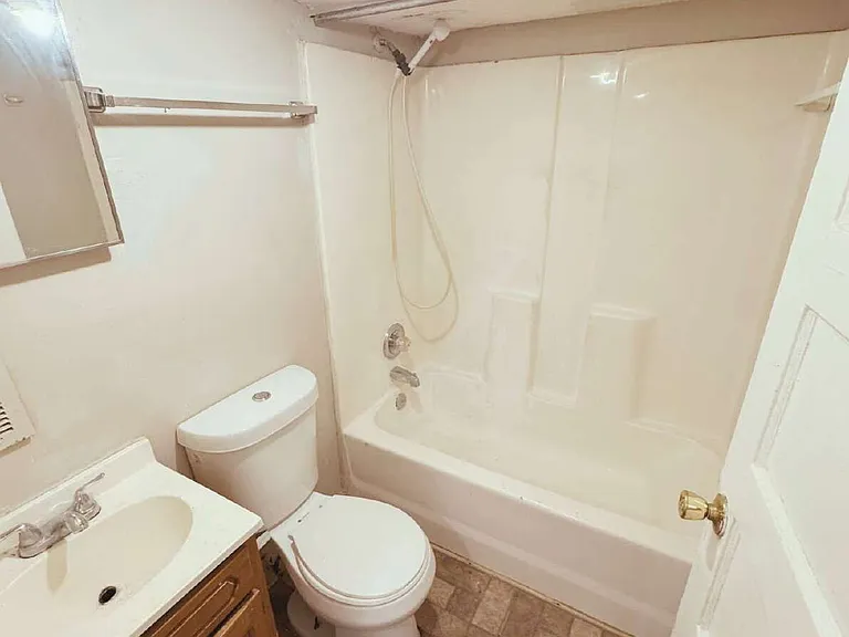 738 Liberty St #730 — Photo 10