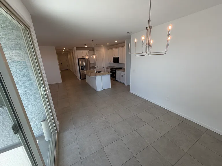 4158 W Erik Ln — Photo 5
