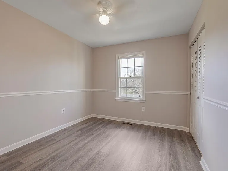 7314 Eggar Woods Ln — Photo 16
