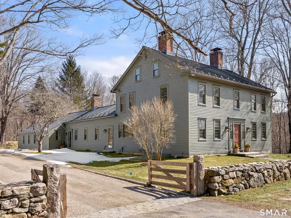 382 Weekeepeemee Road, Woodbury, CT 06798