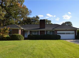 521 W Decatur St, Madison, NC 27025