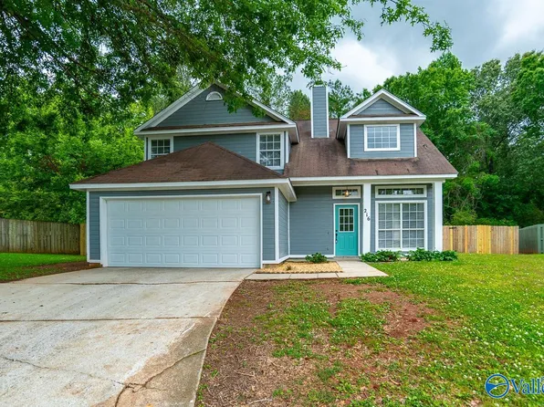 216 Brushcreek Dr SW, Huntsville, AL 35824