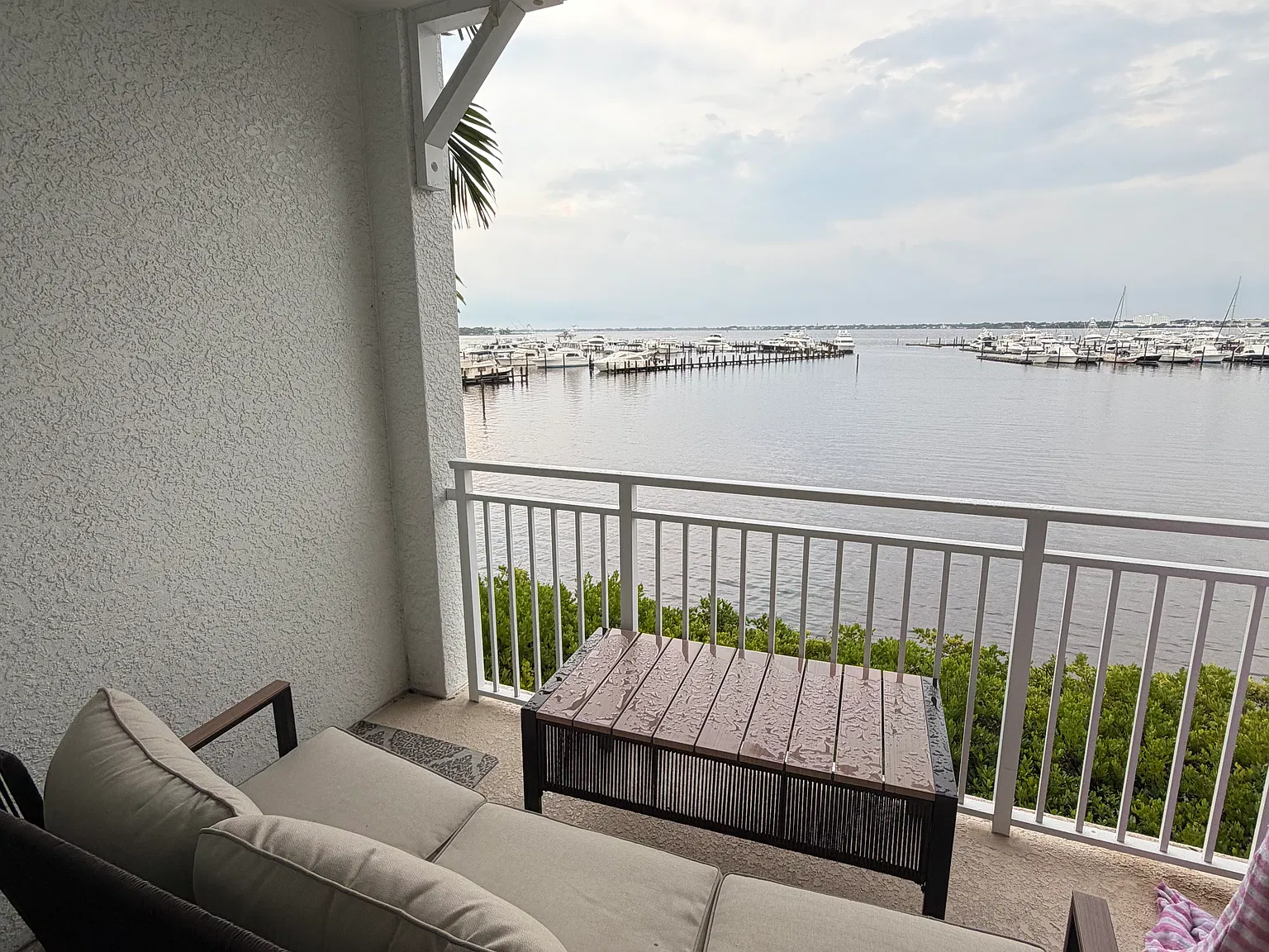2 bed, 1089 sqft, $2,650 — Photo 3
