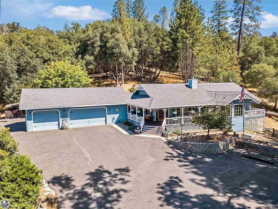 1st image of 19970 Deerbrush Ct