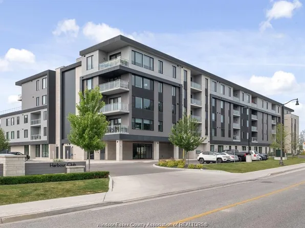 14400 Tecumseh Rd E #301, Tecumseh, ON N8N 1N1