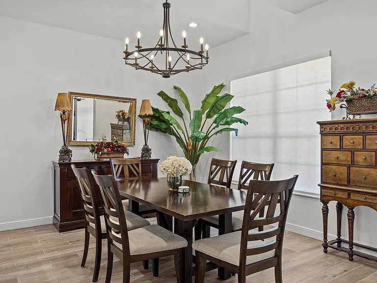 1782 Clydesdale Ave #HOUSE — Photo 4