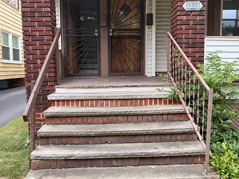 3263 E 117th St #1A — Photo 10