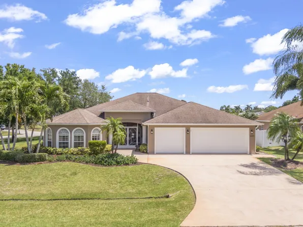 1605 SW Norman Lane, Port St Lucie, FL 34984