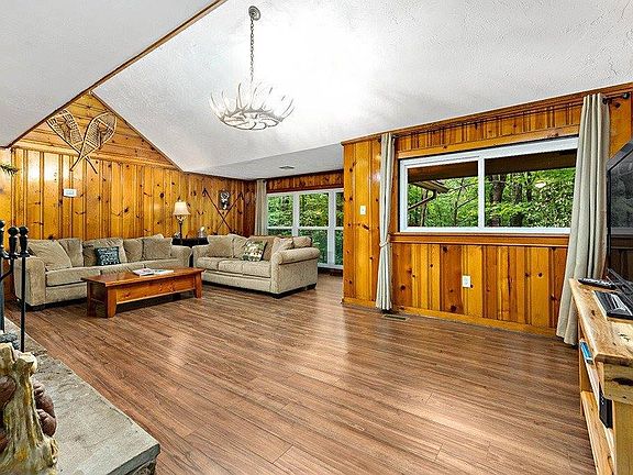 5th image of 1274 Triple Creek Rd
