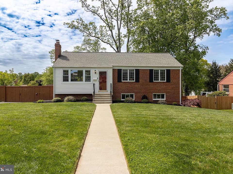 1st image of 3904 Brenda Ln