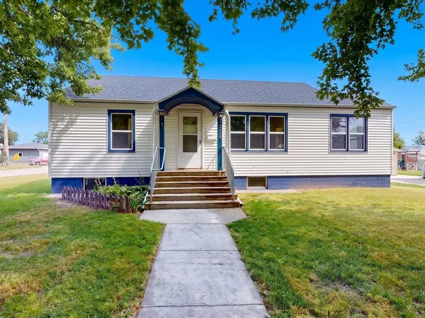 B 1719th Ave, Gothenburg, NE 69138