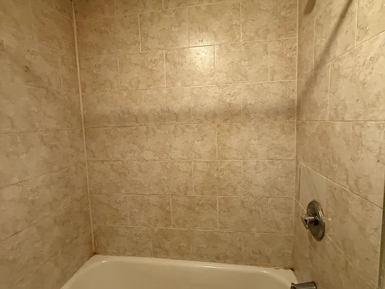 21 N Walnut St #3 — Photo 4